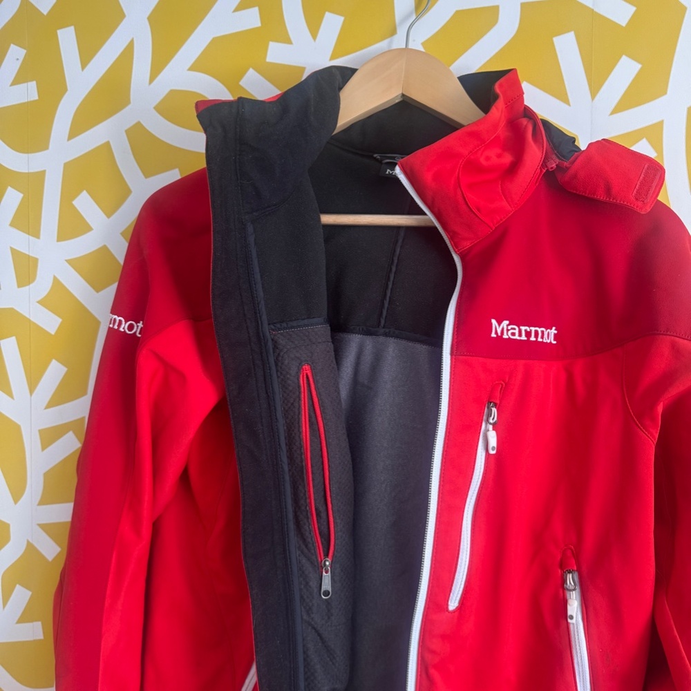 Marmot Red Softshell Windstopper Windproof Water … - image 2